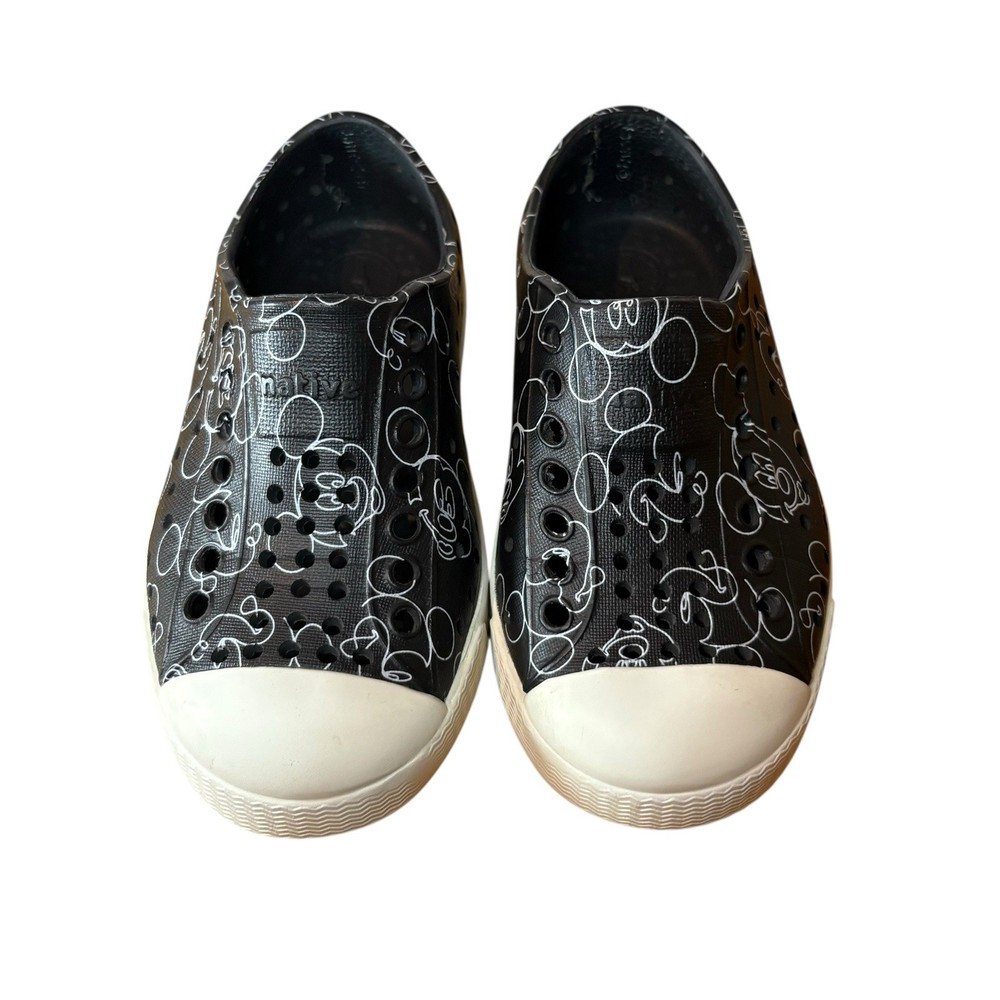 Native Disney Jefferson Kids Size C8 Mickey Mouse Doodle Black Slip-On Shoes
