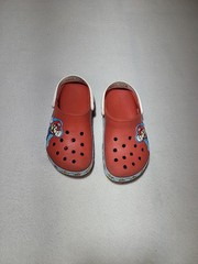 Crocs Super Mario Clogs Child Size C 13 Red Classic Nintendo Water Beach Shoes