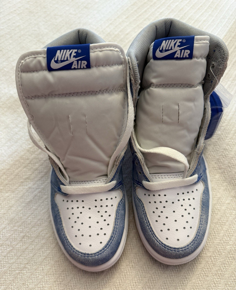 Nike Air Jordan 1 Retro High OG Sneaker 4Y EU 36 Hyper Royal MPN 555088-402