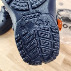 Crocs Ultimate Cloud Unisex Size J3 (M3/W5) Navy