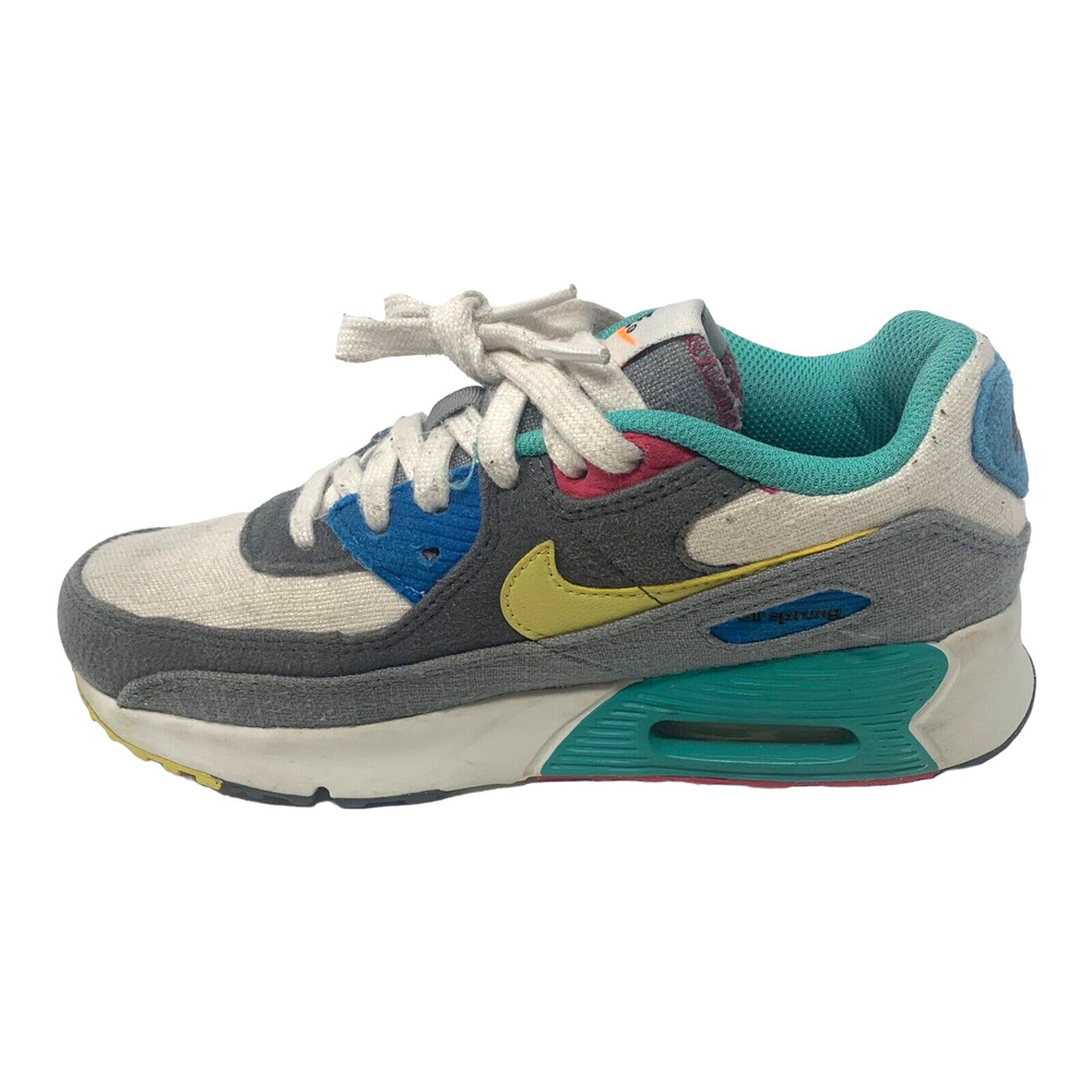 This Nike Air Max 90 „Sprung“ With Butterfly Graphics DQ7761 001 Sz 3Y