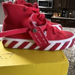 Off-White High Top Vulcanized Kids Sneakers Red/White Canvas Lace-Up EU 32