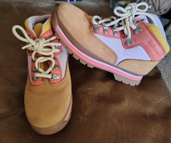 Timberland Toddler Boots Size 1.5Y Wheat Pink Lilac Waterproof Hiking Shoes