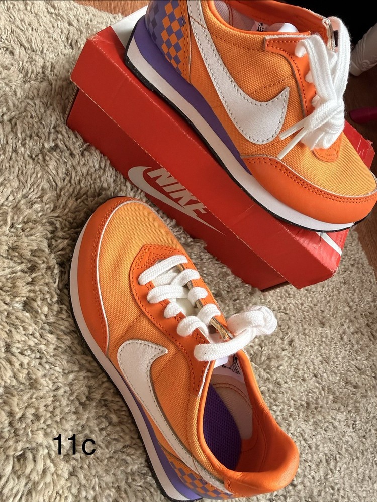 Nike Waffle Trainer 2 SE Orange White Purple Sneakers EUR 28 109760657
