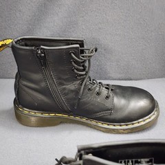 Dr. Martens Doc AirWair Combat Boots Youth Junior Kids Size 3 Black 1460 J Goth