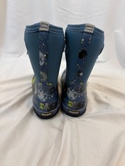 Bogs Youth 5 Waterproof Winter Rain Boots Classic High Insulated Moon Design
