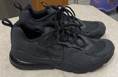 Nike Air Max 270 React Triple Black Youth Sz 7Y Athletic Sneakers