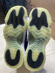 Air Jordan 11 Retro GS ‚Inner Beast‘ Black Barely Volt IB1378-001 Size 7Y