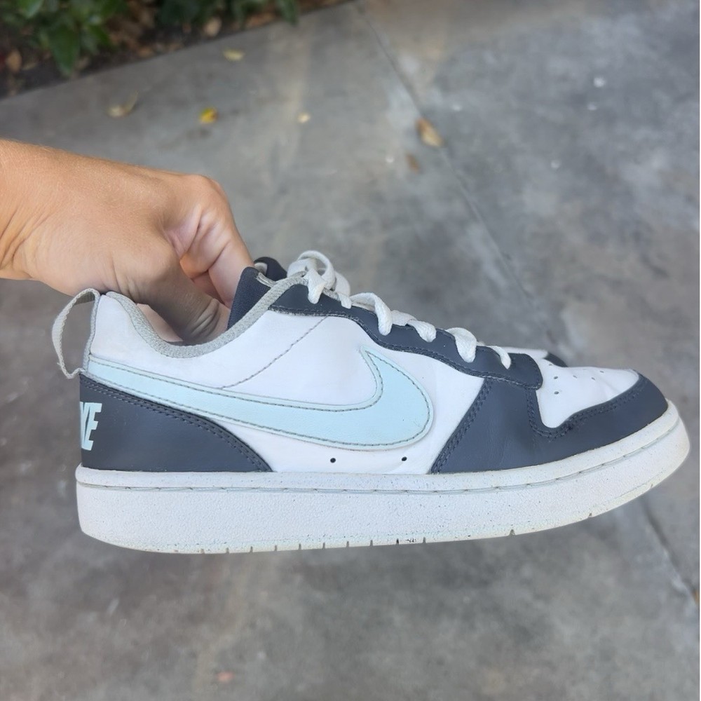 Nike Kids Low Top Athletic Sneakers Leather 3.5Y White/Gray/Blue HQ3258-060