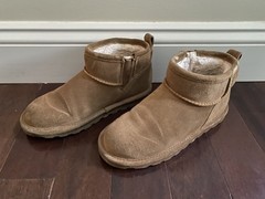 BEARPAW Kids Boots Size 4