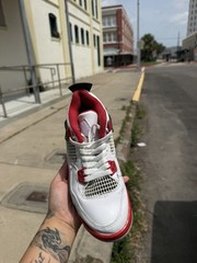 Nike Air Jordan 4 Retro White/Fire Red/Cement Size 5Y/6.5W