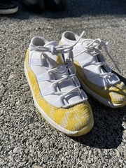Little Kid’s Jordan 11 Low „Yellow Snakeskin“ Size 11.5c IN EXCELLENT CONDITION