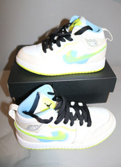 Preschool (PS) Jordan 1 Mid SE (PS) size 12C DV1320-017 Youth Sneakers