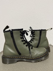 Dr Martens Olive Green 1460 J Boots Junior Kids US 1 / UK 13 / EU 32 – AW004