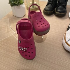 Crocs Kids’ Glitter Clog with Bow Charm, Size 10/11