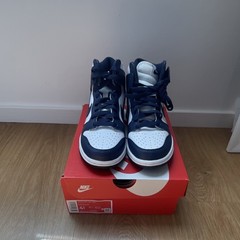 Nike Dunk High GS White Midnight Navy Leather Sneakers 4.5Y Unisex Kids
