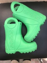 Crocs Handle It Classic Green Rubber Rain Boots 12803 Youth Size J 2 Juniors