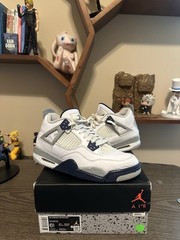 Size 6.5Y/8W GS) – Jordan 4 Retro Mid Midnight Navy