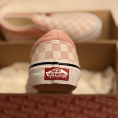 VANS Classic Slip-On Checkerboard Pink/White Canvas Low Top Kids US 4
