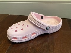 Crocs Classic Clogs Light Pink Color Kids Size J5 Pre-owned