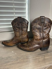 Ariat Heritage Western Distressed Brown Leather Boots 10001825 – Youth Size 2.5