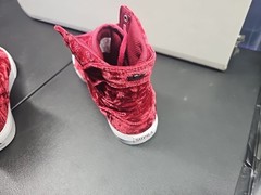 SUPRA Skytop Dark Ruby Velvet / White 58062-643-M Kids Size 6. 5 US