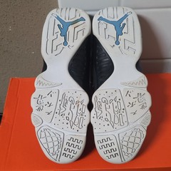 Air Jordan 9 Retro White Black Blue Size 4.5 Youth Womens 6 302359-140