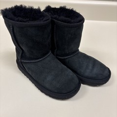 UGG Kids Classic II SHORT Boot 1017703K BLACK size 12