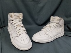 Jordan 1 Retro High Perforated White (GS) 575441 100 Size 7Y NEW W/DEFECT!