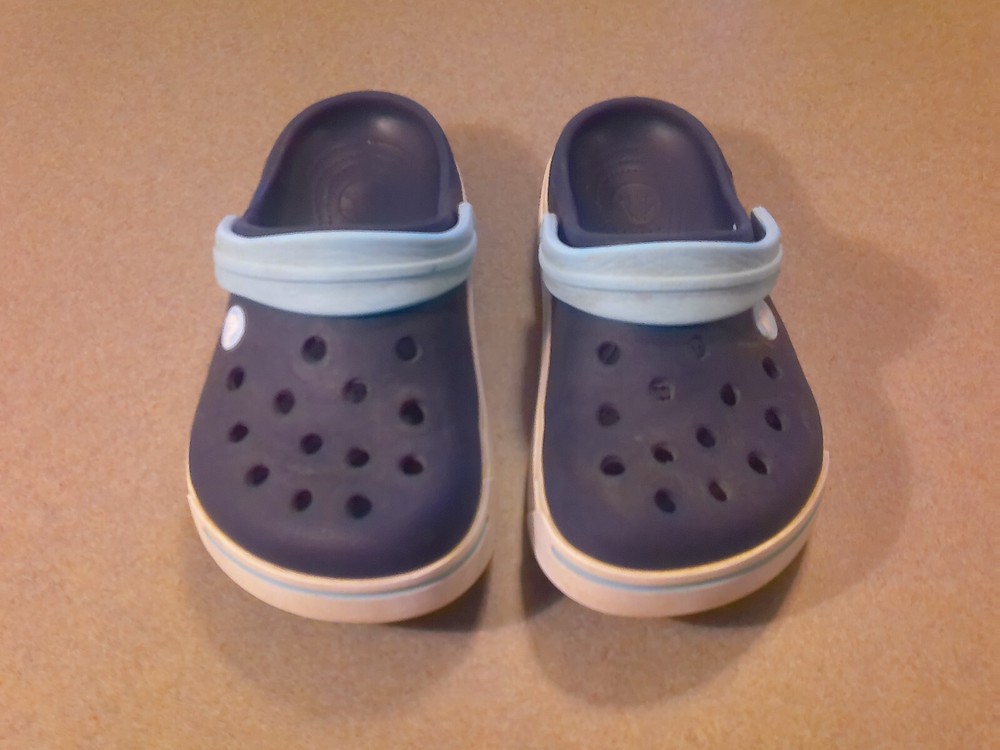 CROCS Crocband Clogs, Navy with Teal Band J2