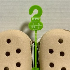 Crocs Classic Slip-On Clogs Grade School Size 6 – Beige Color-way (New)