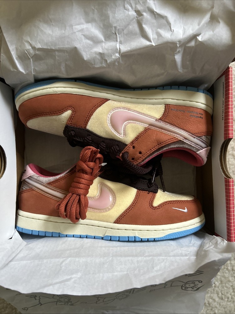 Social Status Nike Free Lunch Chocolate Milk PS Size 3Y Brand New