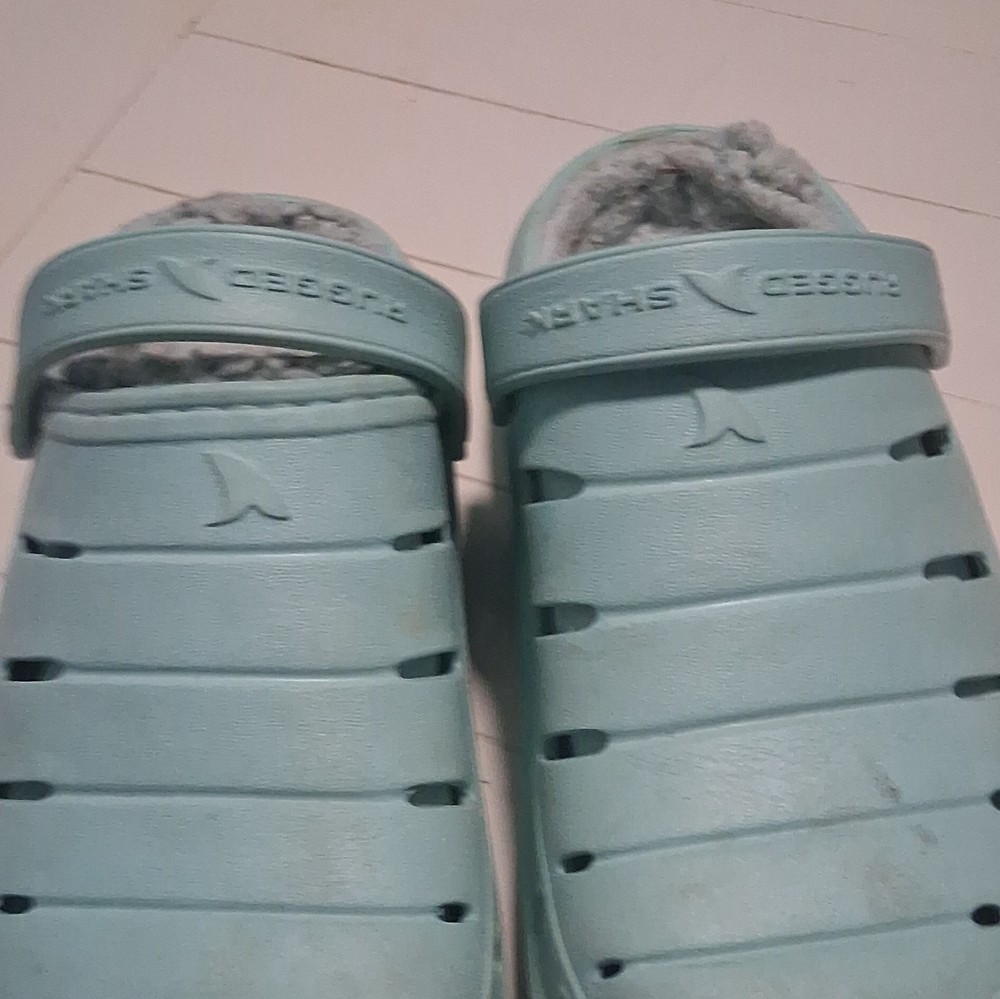 Rugged Shark Light Blue Lined Comfort Kids Clog Shoes Slip On Size 3