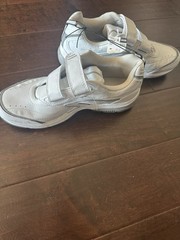 Athletech Unisex White Walking Sneakers Size 10.5 M With Hook Loop Shoes