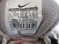Nike Kids Dart 9 Lace Shoes Gray Silver Metallic US 10.5CW EU 27.5