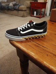 Vans Youth Unisex Sz 5 Black & White With Yellow Checker Print On Sidewall NIB