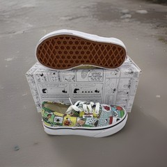 Vans x Peanuts Authentic ‚Comics‘ Snoopy 2017 Sneakers Little Kids sz 10.5 New!!