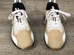 Reebok Zig Dynamica Youth Boys Size 4 tan/white athletic sneakers Shoes EUR 35