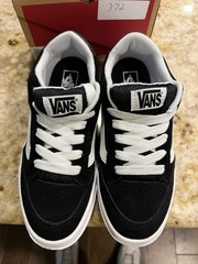VANS Hylane Black/White Canvas Size 4.5 Skate Shoes. NEW NEVER BEEN TRIED ON!
