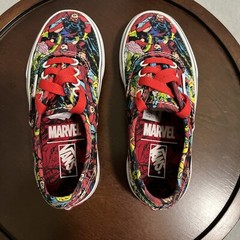 Vans Authentic X Marvel Superhero Kids Size 12 Shoes Sneakers