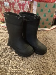 Kamik Snowbuster Snow + Rain Boots Black Waterproof Rubber Sole – Size 12 EUC