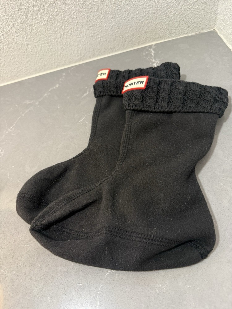 HUNTER Cable Knit Boot Socks Kids Black Fleece Knit Cuff Liner Sz Medium (11-13)