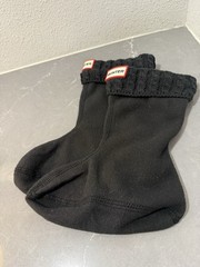 HUNTER Cable Knit Boot Socks Kids Black Fleece Knit Cuff Liner Sz Medium (11-13)