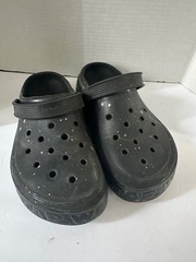 Star Wars Crocs Classic Clogs M6 W8 Black Galaxy Raised Logo Limited Edition