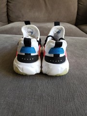 Size 1Y – Nike Kids React Presto White Blue Pink – BQ4003-101 – GREAT CONDITION!