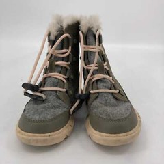 Sorel Green/Gray Suede Lace-Up Boots | Perfect for Any Season