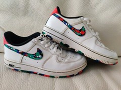 Nike Air Force 1 sz 2.5y Low White Hyper Crayon blue black red CU4634-100