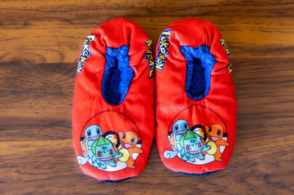 Pokémon Kids Slippers – Gen 1 Starters (2022)