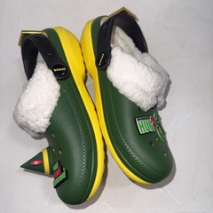 Buddy The Elf × Crocs Fleece Lined Clogs Kids Sz J 3 Christmas Character Shoes