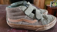 Vans Old Skool Mid Hook/Loop Kids Size 1 Green/Gum Soles